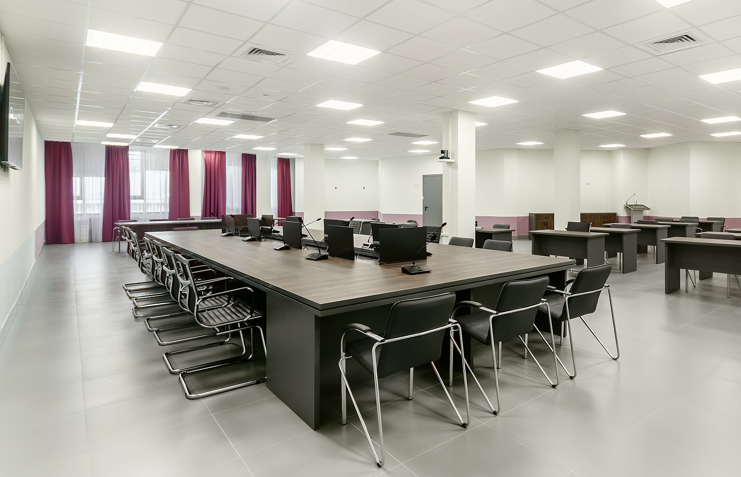 Примеры реализованных конференц-залов